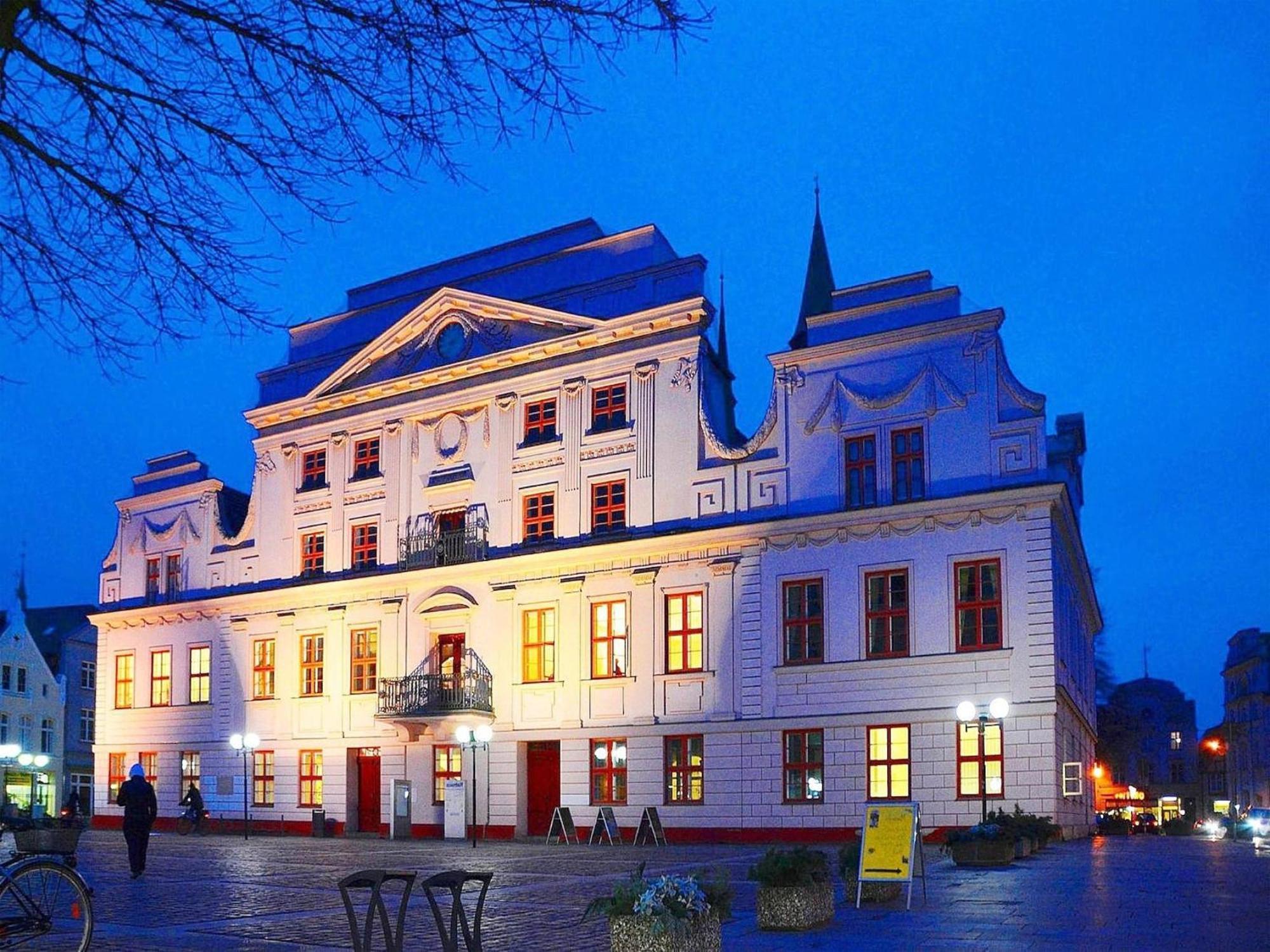 Apartment In The Water Tower, Guestrow Güstrow Exterior foto